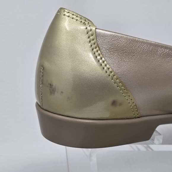 SAS SCENIC Champagne Leather Cap Toe Tripad Comfort Ballet Flat Shoe Size 9.5M - Picture 11 of 11